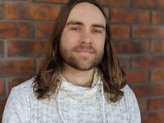 Tyler Robinson Photo